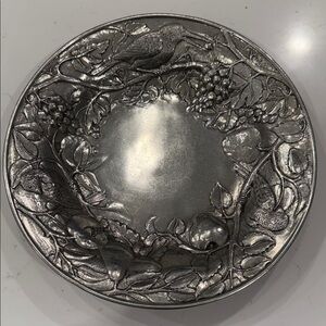 Elegant Pewter Decorative Plate/Bowl